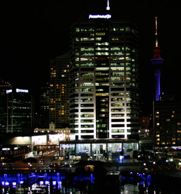 Dale Seidlitz - Auckland at night