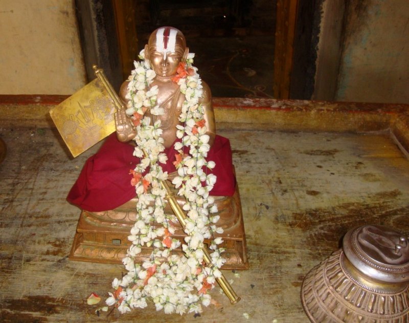 Aalavandar at Avatarastalam.JPG