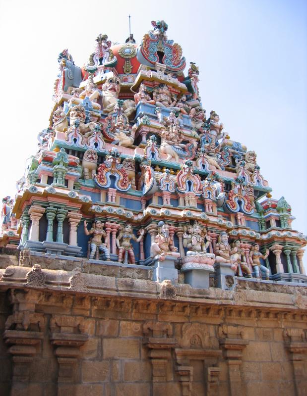 tholaivillimangalam gopuram