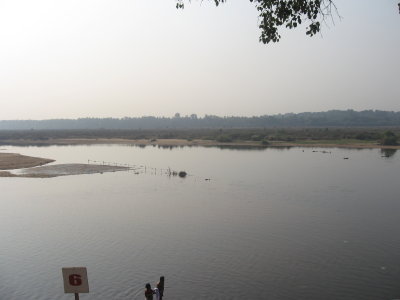 Bharathap puzhA river-TirunAvAi..jpg