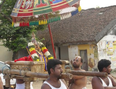 Manavala Maamunigal during Purappadu-6th Day.JPG