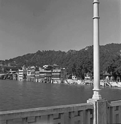 From Bridge-1960.jpg