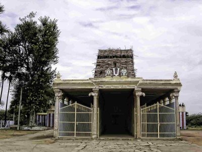 Perungulam Gopuram