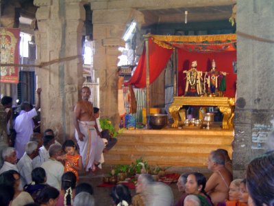 14_2011_Srivilliputtur_Thiruvaadipuram_Day08_Afternoon_AandaalRangamannaarBeforeThirumanjanam.JPG