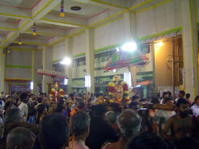 24_2011_Srivilliputtur_Thiruvaadipuram_Day09_Night_ReturnFromTher.jpg
