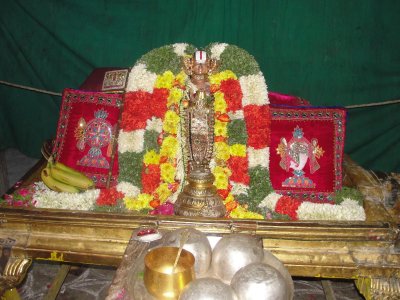 Sri Embaar during Mudalaayiram Sevai.JPG