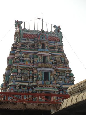 VanPoom Kadigai - RajaGopuram.JPG