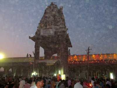  Perumal Kovil Chithra Pournami Uthsavam ( Nadavavi Uthsavam )