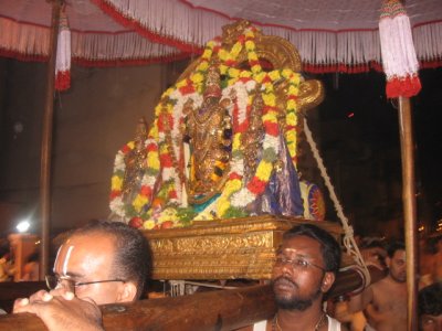 13-Parthasarathy as ThiruvEnkatamudaiyAn - vulagamuNDa peruvAyan.jpg