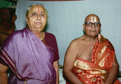 8. Sri Puththur Krishnamachariyar Swami and Swami's Devigal.jpg