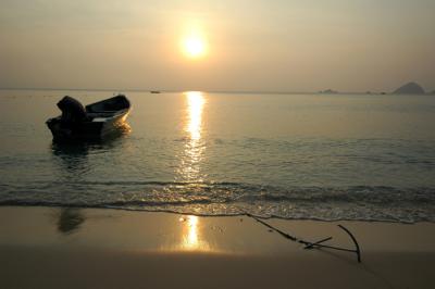 g4/95/670195/3/61029496.CopiedeSUNSETSSUNRISESCopiedeDSC_0055.jpg