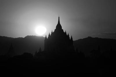 g4/95/670195/3/61268262.copiesdeBLACKANDWHITEBURMADSC_0099originale.jpg