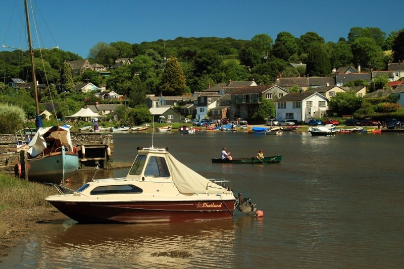 A Summer Sunday afternoon on the River Lerryn