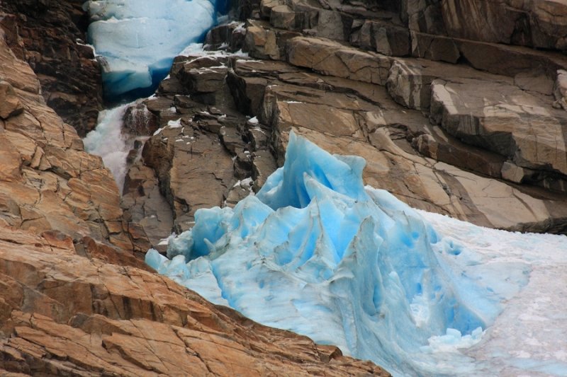 Rock & Ice - Briksdal glacier