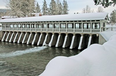 Tahoe Gateway To The Truckee
