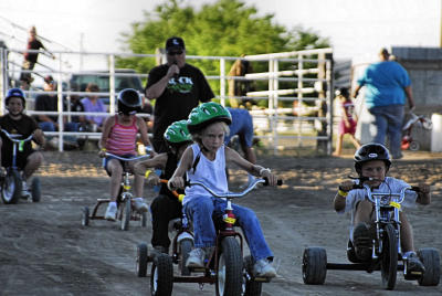Tricycle race 3.jpg