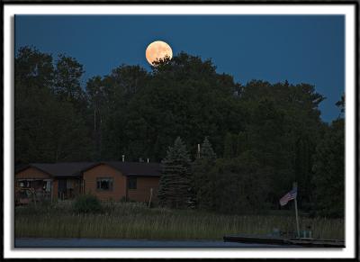 Full Moon Rising