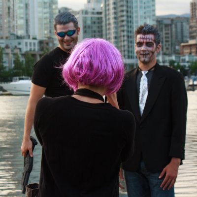 pink wig or zombie tourists