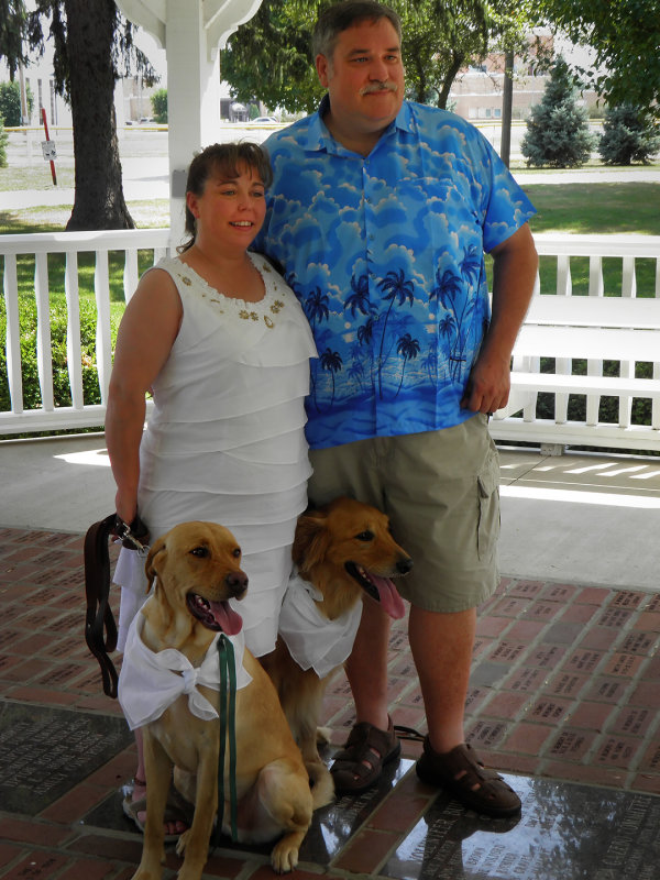 Annie Homer Jeff Daisy small.jpg