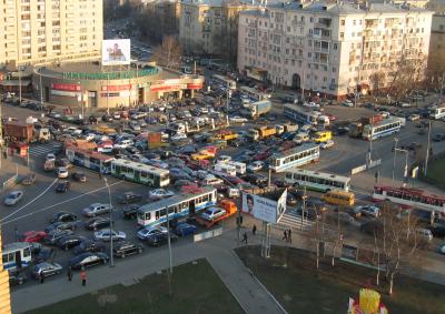 Mayday Traffic ...Everyone is off to the Dacha for the May holiday. There is no accident here, just a big mess.