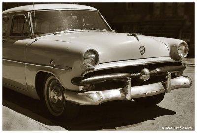 9 aot 2006  Ford Customline ~1954