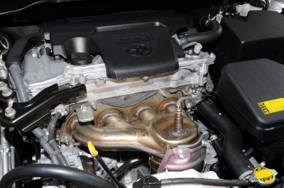 2012 Camry showing missing exhaust manifold shield/cover
