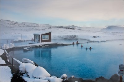 Piscine d'eau chaude naturelle au lac Myvatn