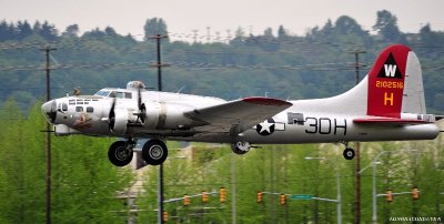 Aluminum Overcast B-17G