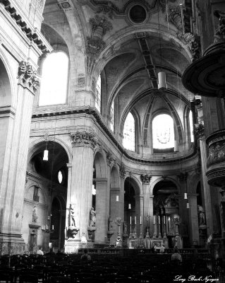 Eglise Saint-Sulpice interior