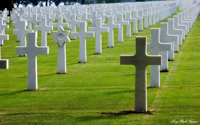endless crosses, Normandy American Cemetery