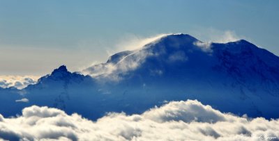 blowing snow off Mt Rainier