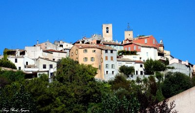 windows in Biot