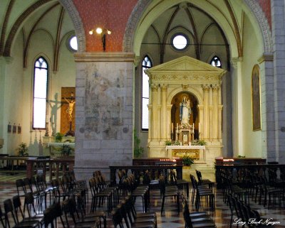 Vicenza Duomo interior