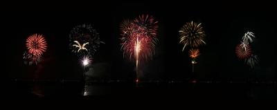 g4/96/666296/3/60485732.fireworksmultiple5.jpg