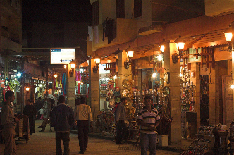 Luxor bazaar at night