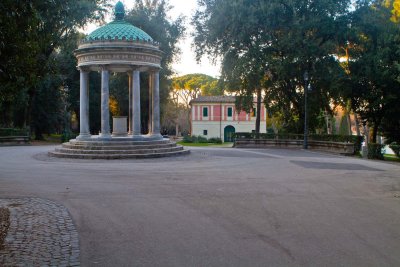 Start of walk in Borghese Gardens