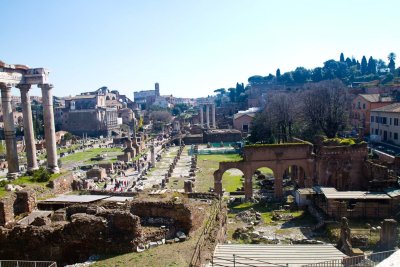 Temple of Saturn to left, Colosseum on left horizon, Palatine Hill to right