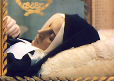 Visit  ...The Incorrupt St Bernadette Soubirous