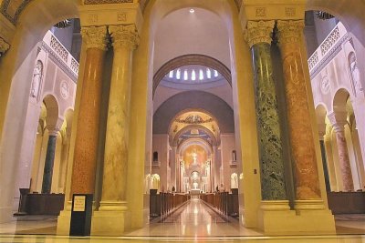 Visit....   Washington Basilica