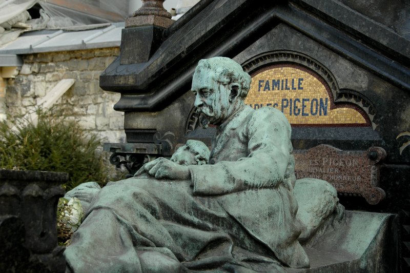 The grave of Charles Pigeon and his family