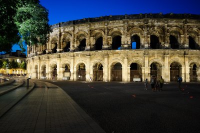 Un jeudi soir  Nimes