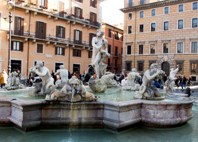 Fontana del Moro (Bernini)