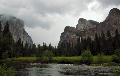 Storm due.  Gates of the Valley aka Valley View.  5/25/12. 2:10 pm. #4377