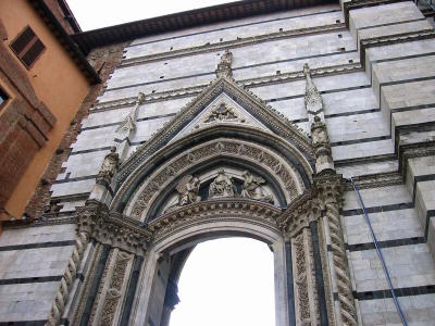 Entrance to Duomo area
