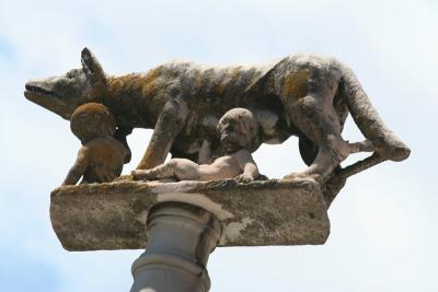 Romulus, Remus and the She-wolf, closer up