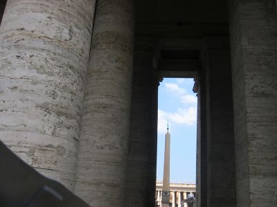 Going around St. Peter's - columns are bigger than they look from afar