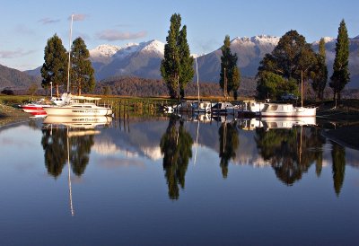 Te Anau Morning by Nifty