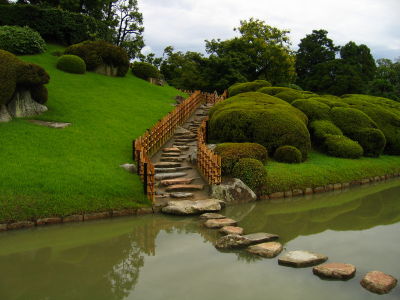 Pathway up Yuishin-zan