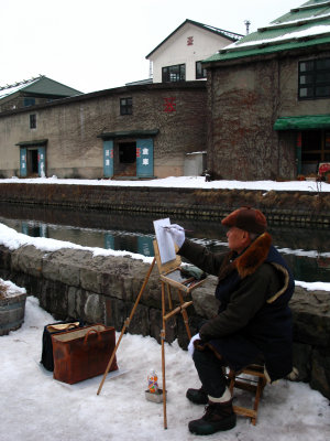 Artist along the canal