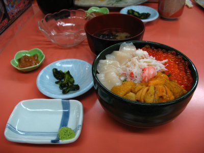 Yosokoi-don lunch set